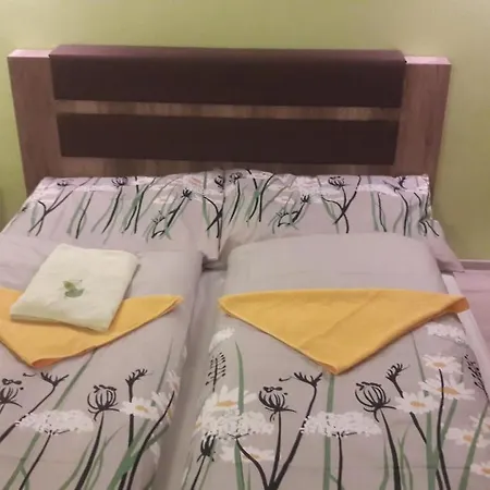 Harmonia Apartman *